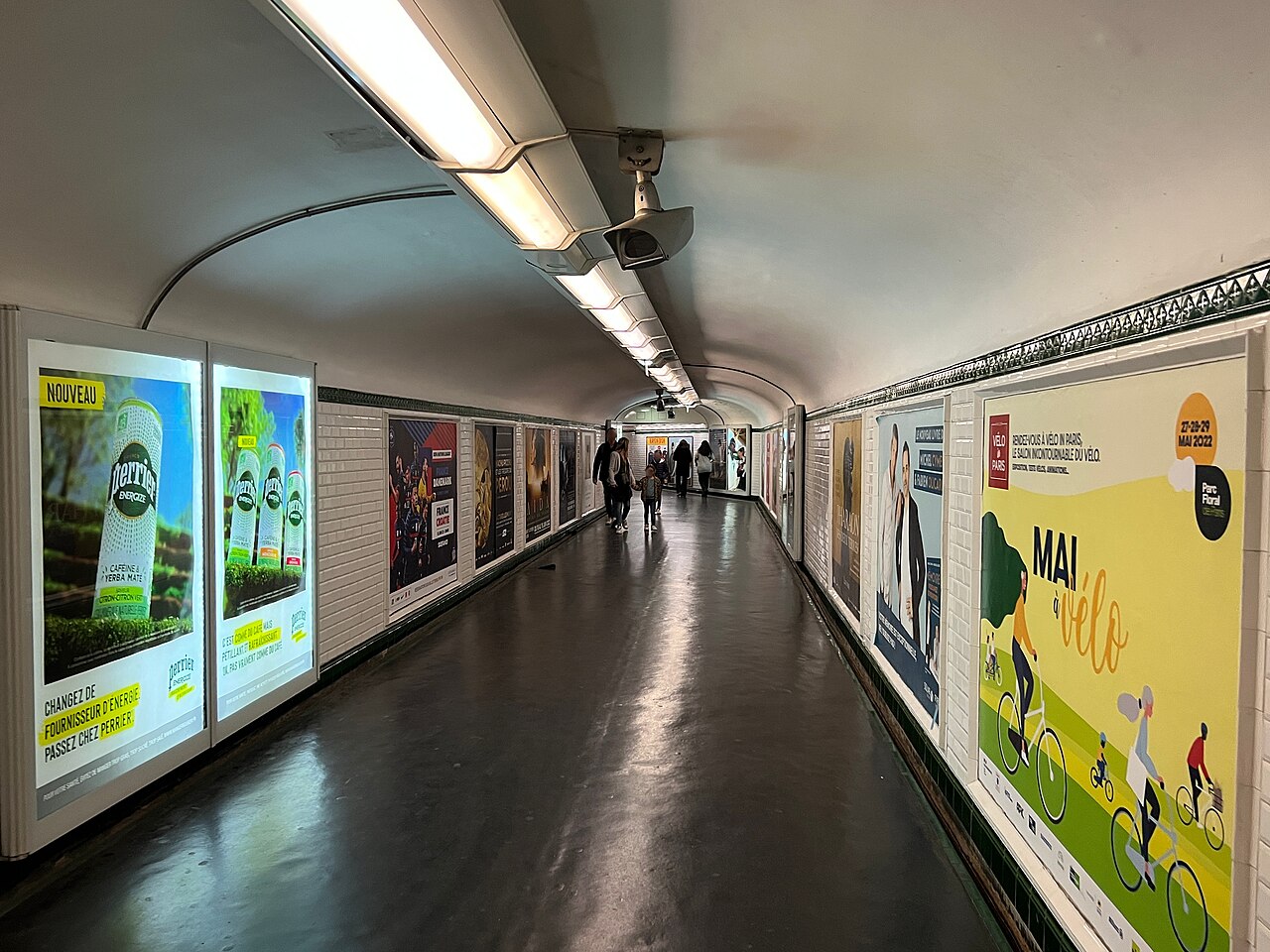 Paris corridor leading toward the Palais Royal - Musee du Louvre metro access.